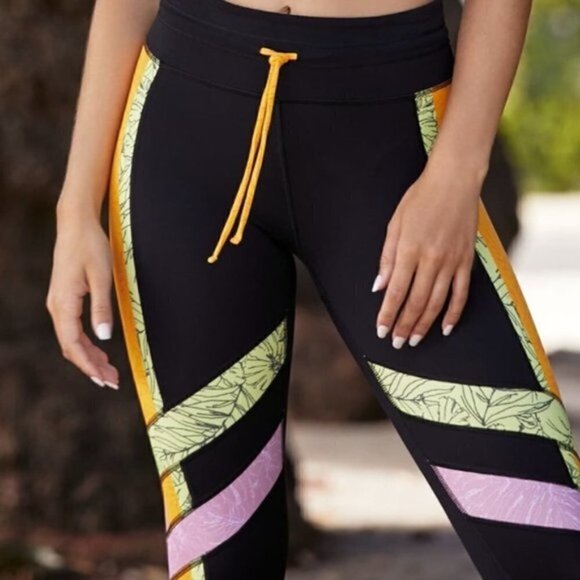 New Free People Fire Up Yoga Mid Rise Black Combo Leggings Small - Picture 4 of 11